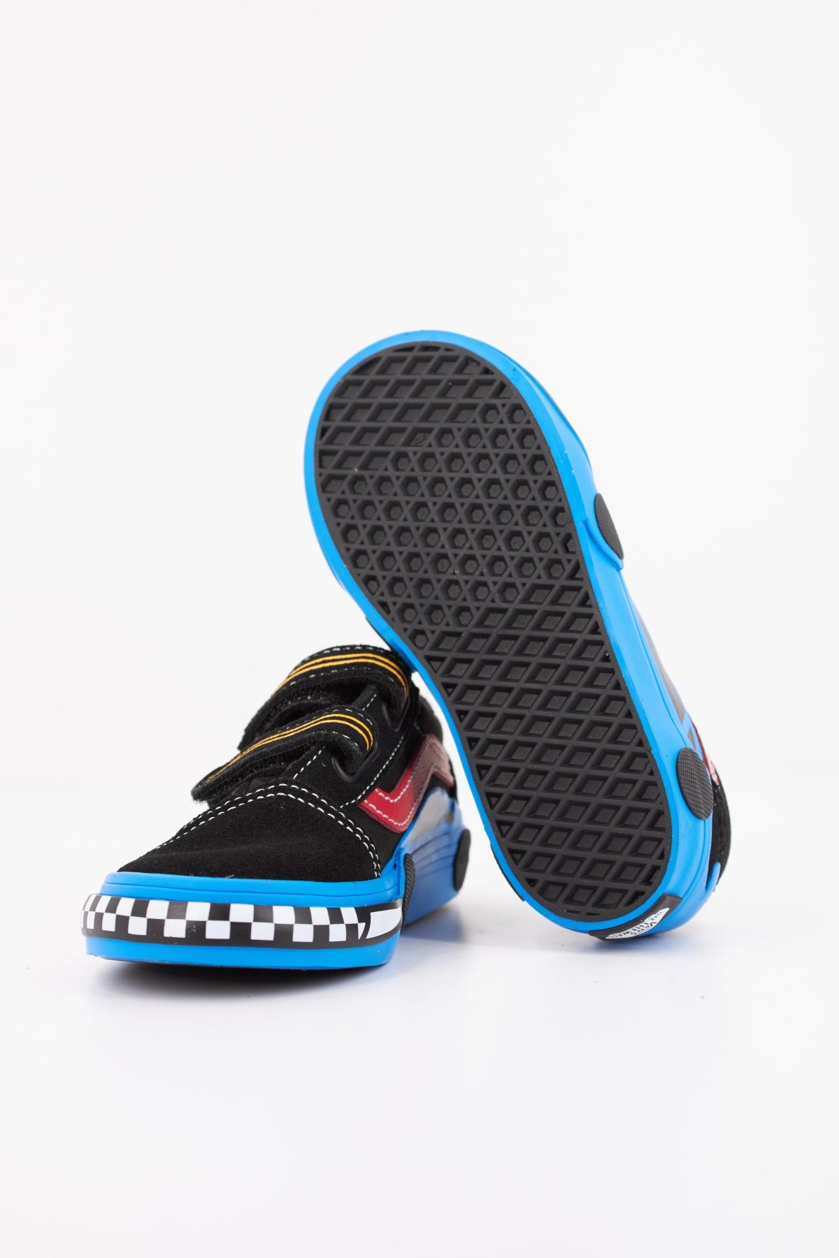 VANS OLD SKOOL V CAR en color NEGRO (5)