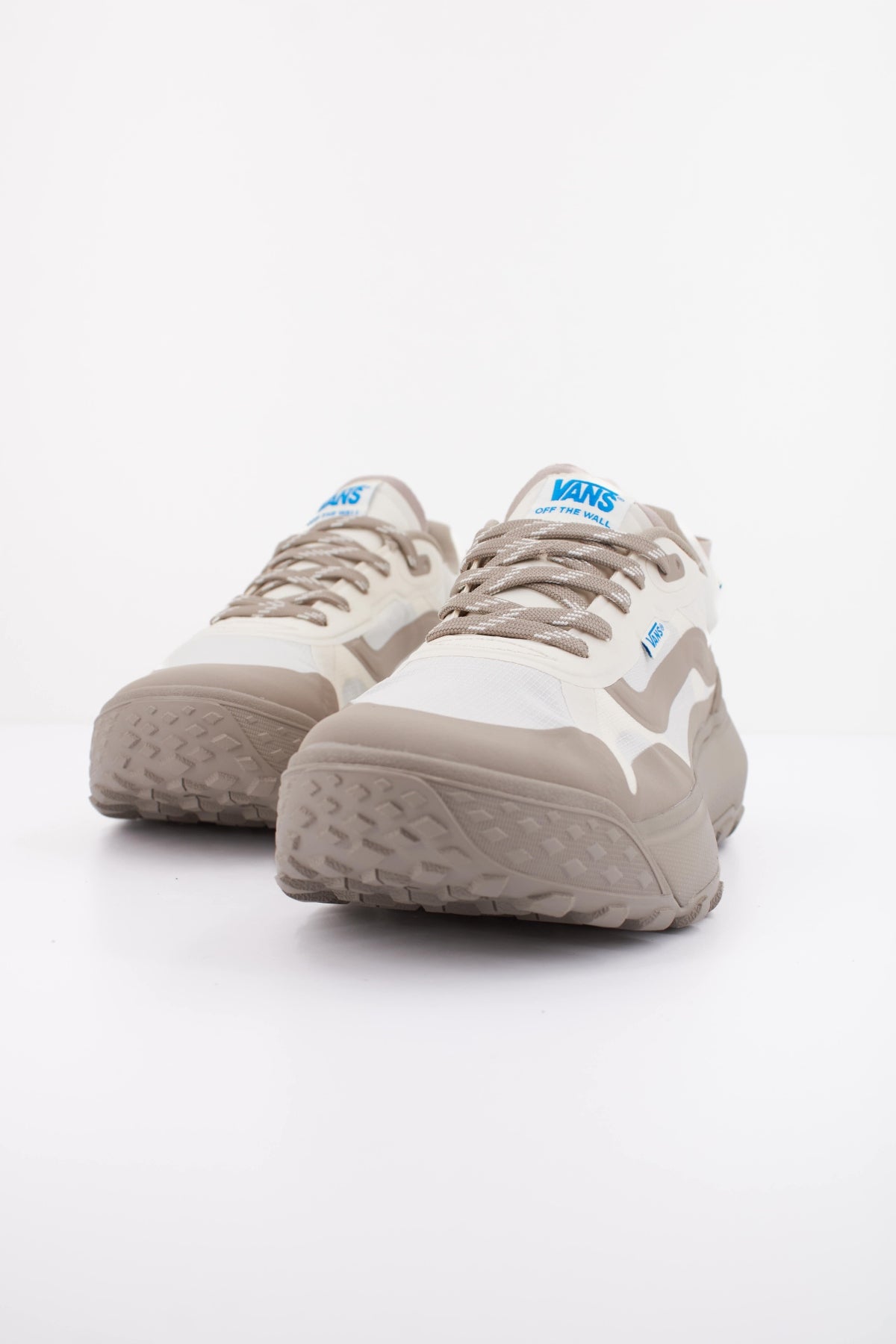 VANS CROSSPATH en color MARRON (2)