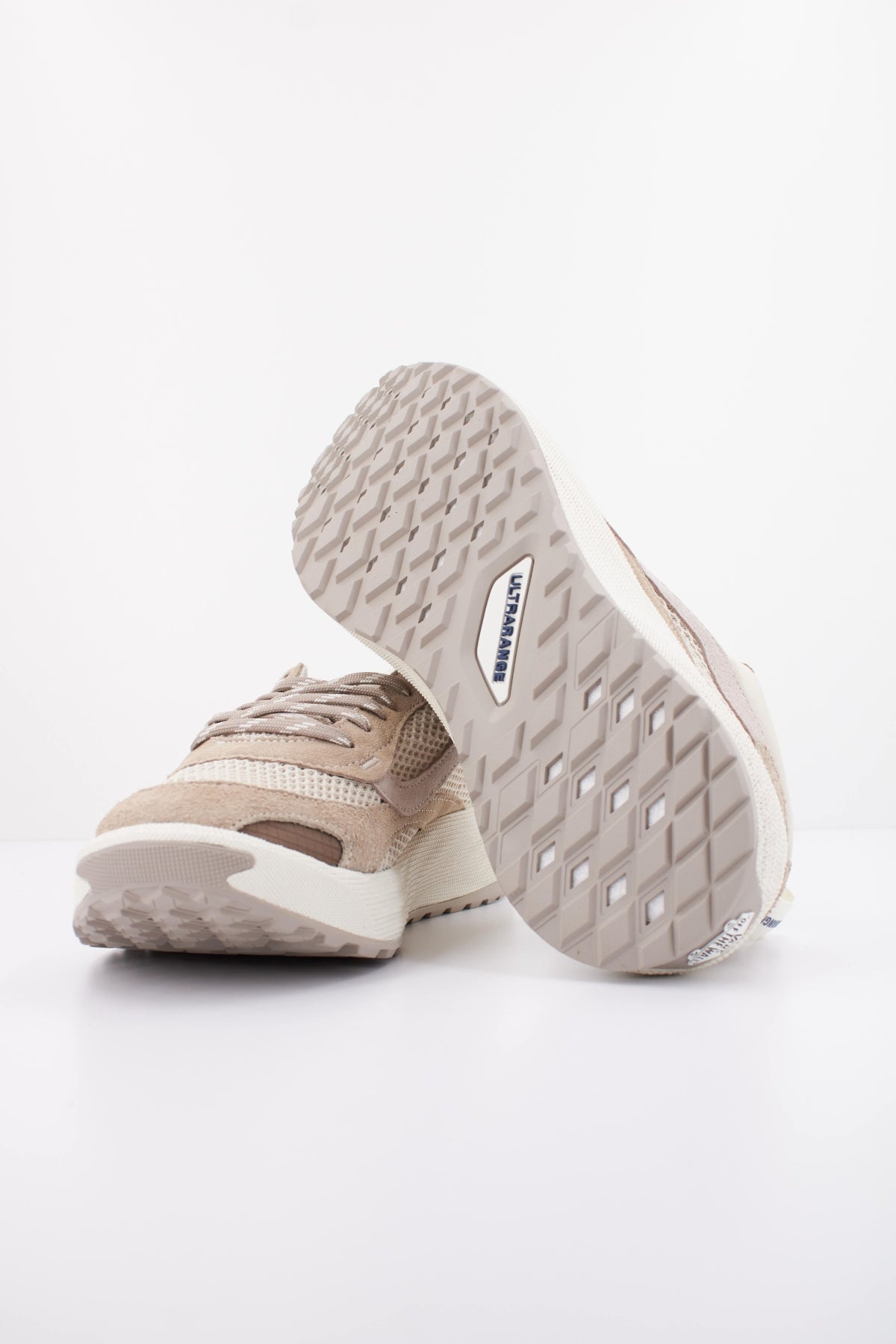 VANS ULTRARANGE NEO . en color MARRON CLARO (5)