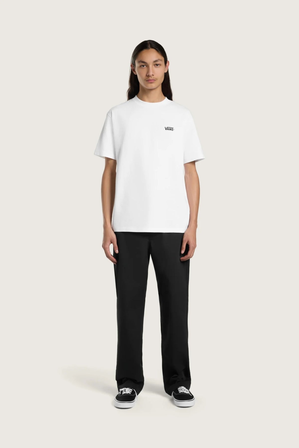 VANS VNTCXBLK AUTHENTIC CHINO STRAIG en color NEGRO (2)