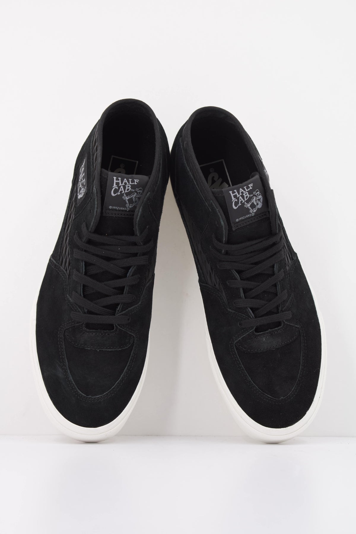 VANS HALF CAB DECON en color NEGRO (3)