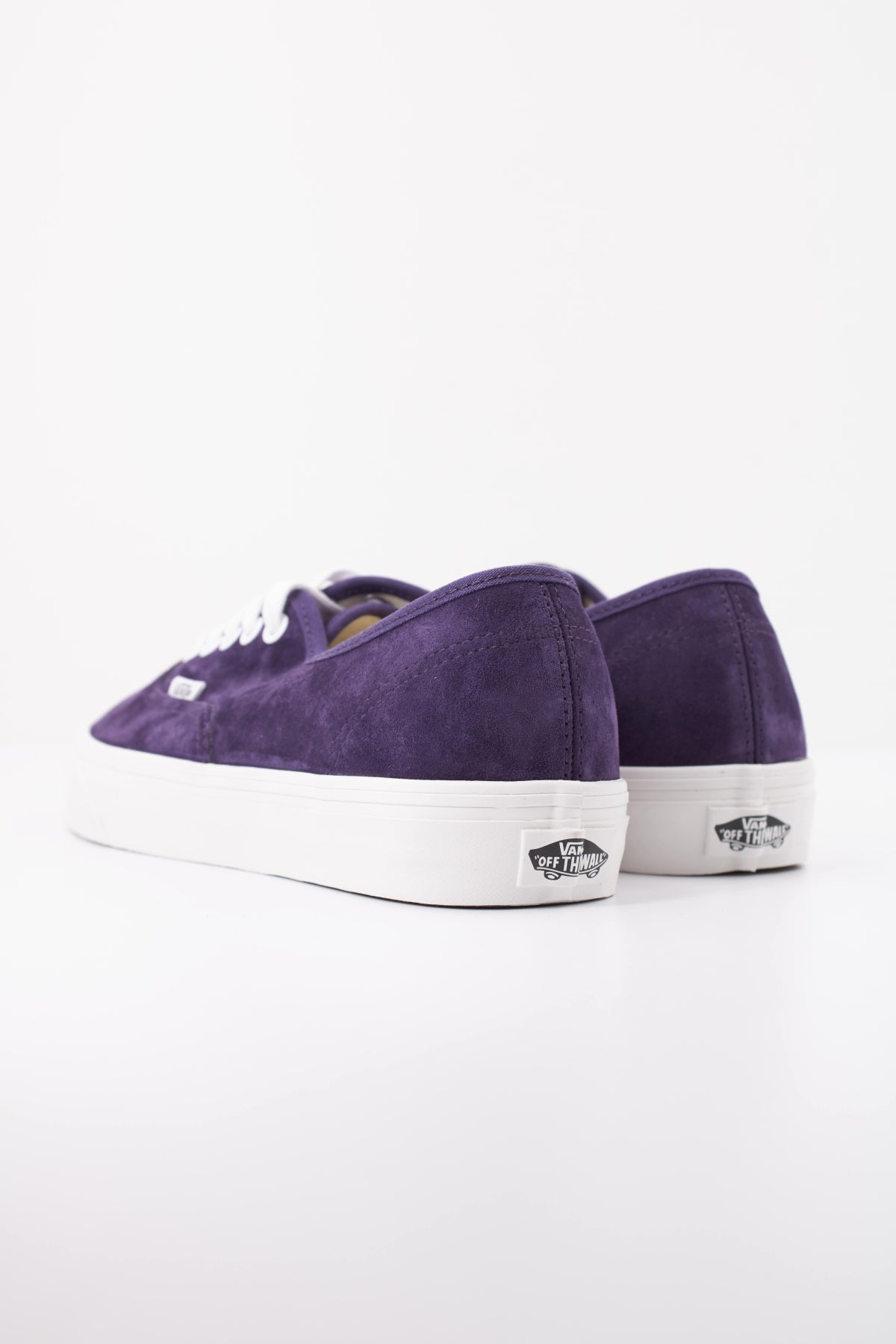 VANS VNDYGRE AUTHENTIC en color VIOLETA (4)