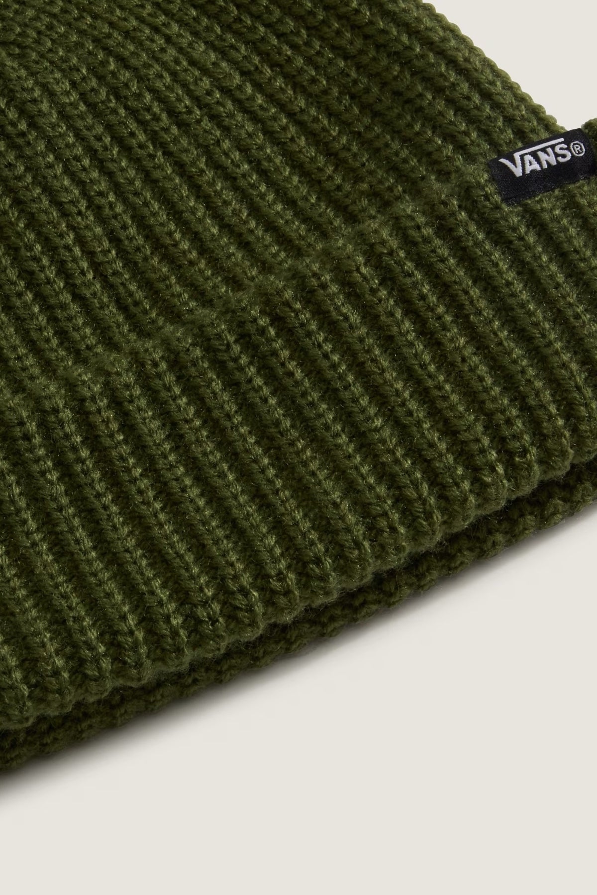 VANS VNQGGRK CORE BASIC CUFF BEANIE en color VERDE (3)