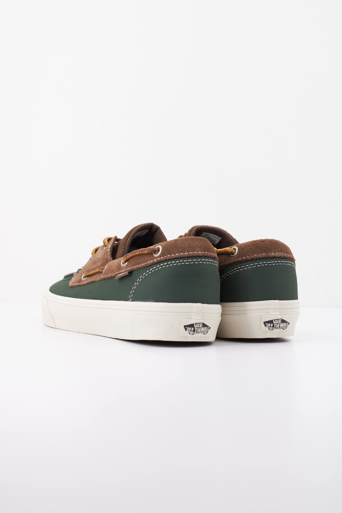 VANS VNZTD EYELET BOAT SHOE WTZ en color VERDE (4)