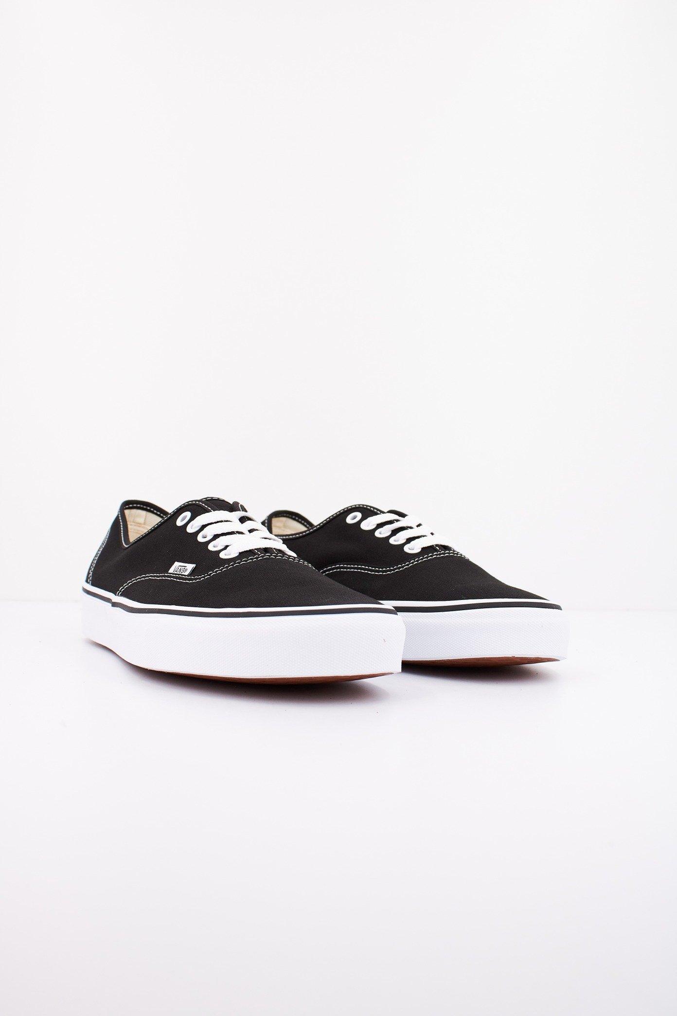 VANS AUTHENTIC en color NEGRO (2)