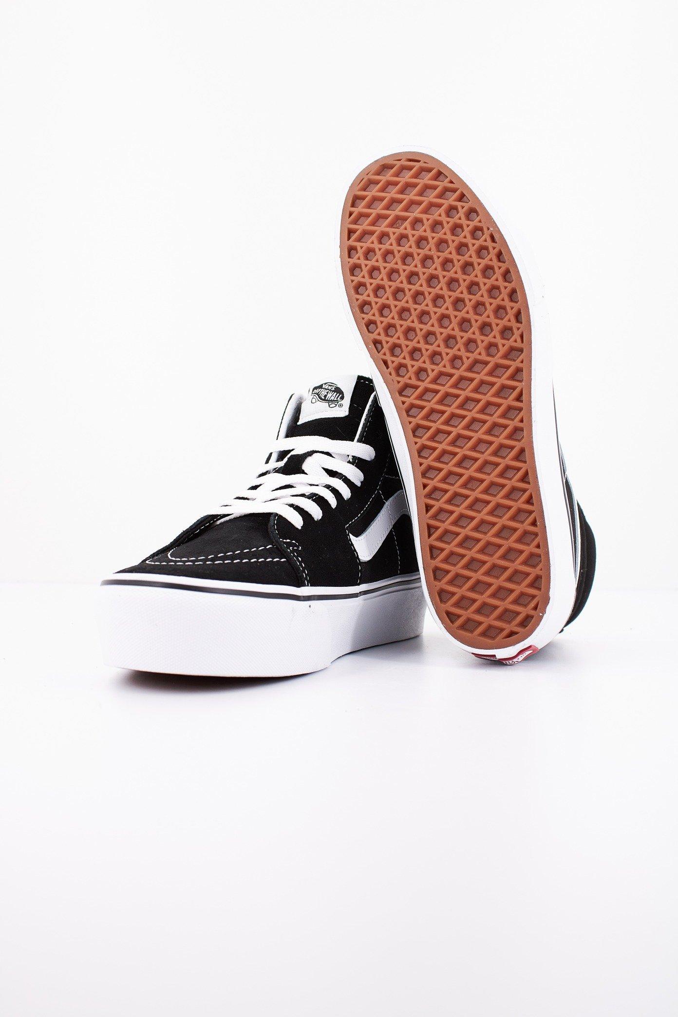 VANS SK-HI PLATFORM . en color NEGRO (4)