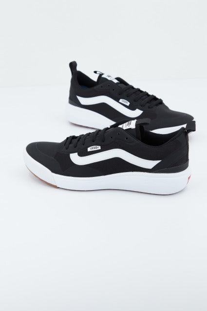 VANS ULTRARANGE EXO en color NEGRO (1)
