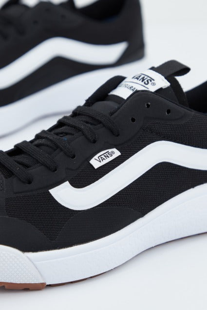 VANS ULTRARANGE EXO en color NEGRO (3)