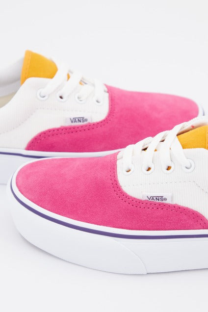 VANS UA ERA PLATFORM en color BLANCO (2)