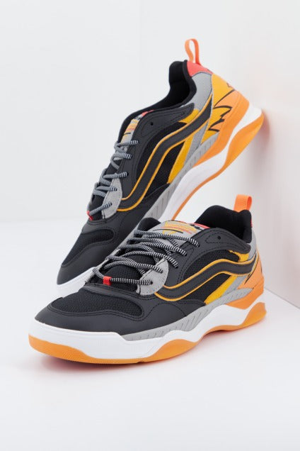 VANS UA BRUX WC en color NEGRO (1)