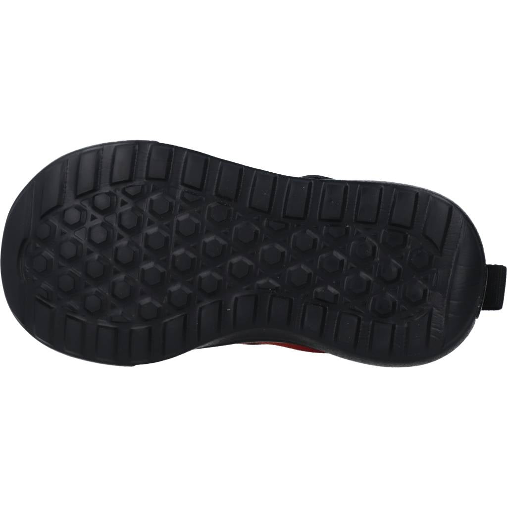 VANS TD Ultrarange Rapidwel en color NEGRO (6)