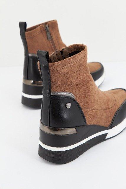 XTI X en color MARRON (3)