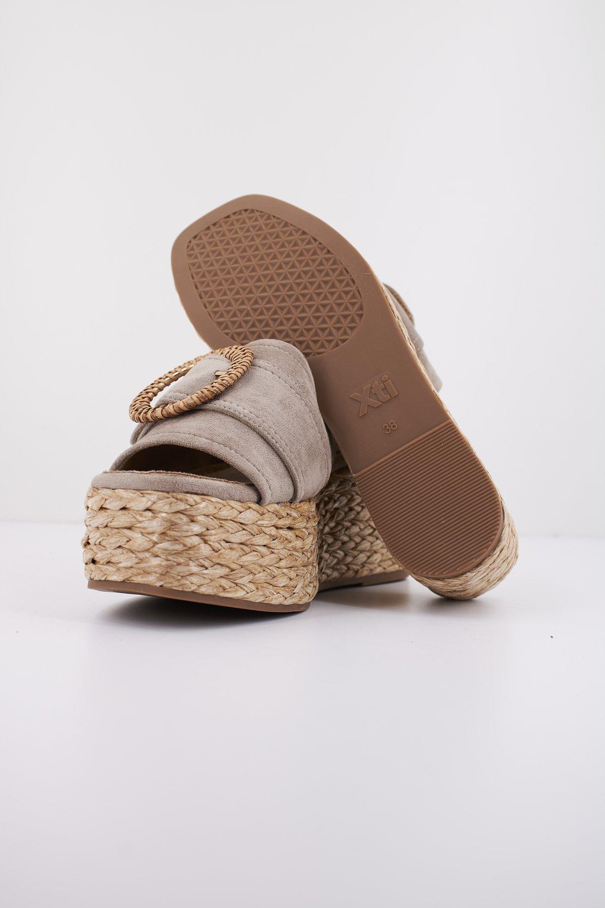 XTI X en color MARRON (4)