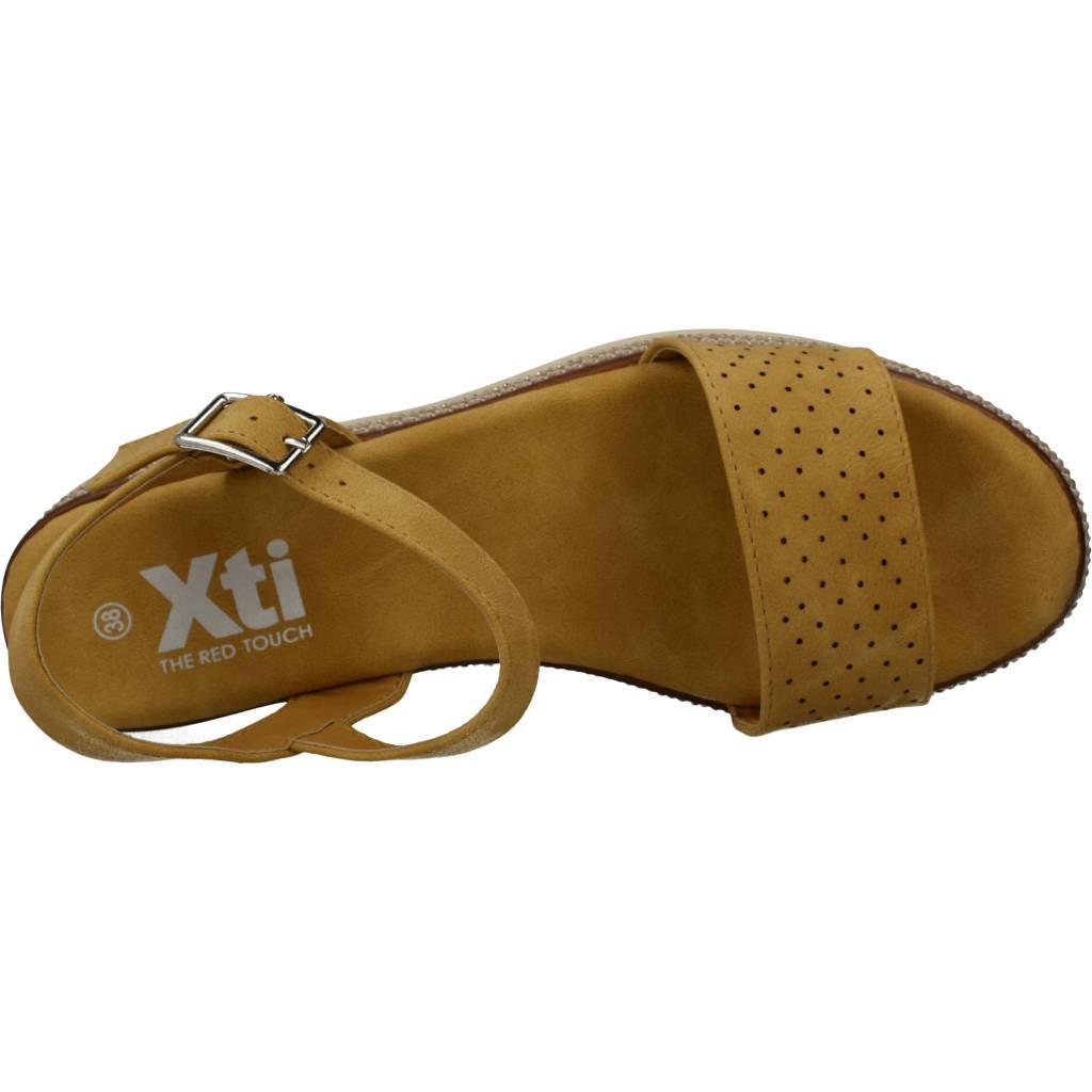 XTI X en color MARRON CLARO (7)