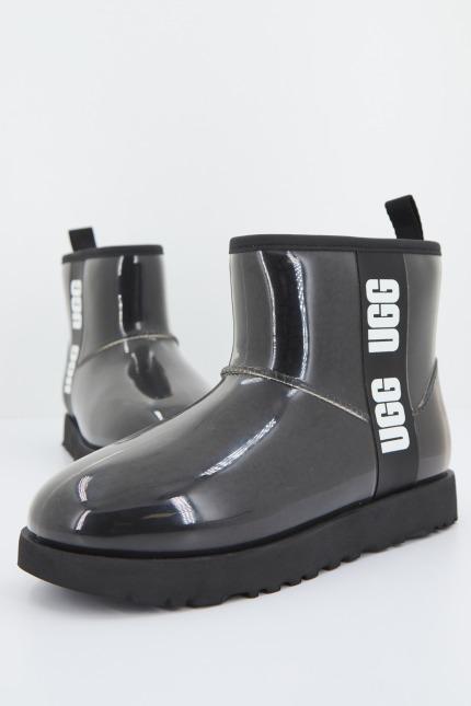 UGG CLASSIC CLEAR MINI en color NEGRO (1)