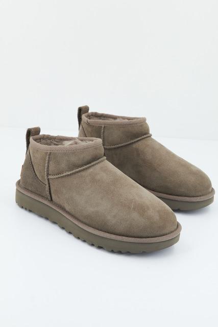 UGG CLASSIC ULTRA MINI en color GRIS (1)