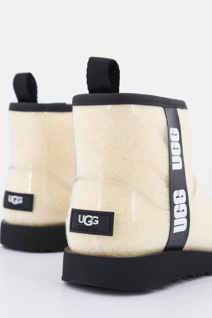 UGG K CLASSIC CLEAR MINI II en color BEIS (3)