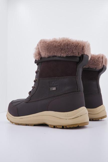 UGG W ADIRONDACK BOOT III en color MARRON (3)