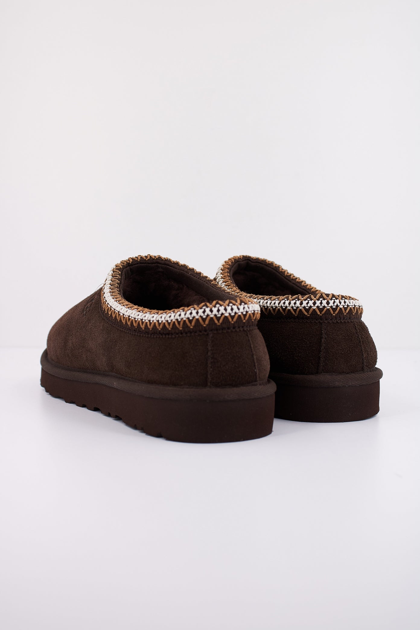 UGG M TASMAN en color MARRON (4)