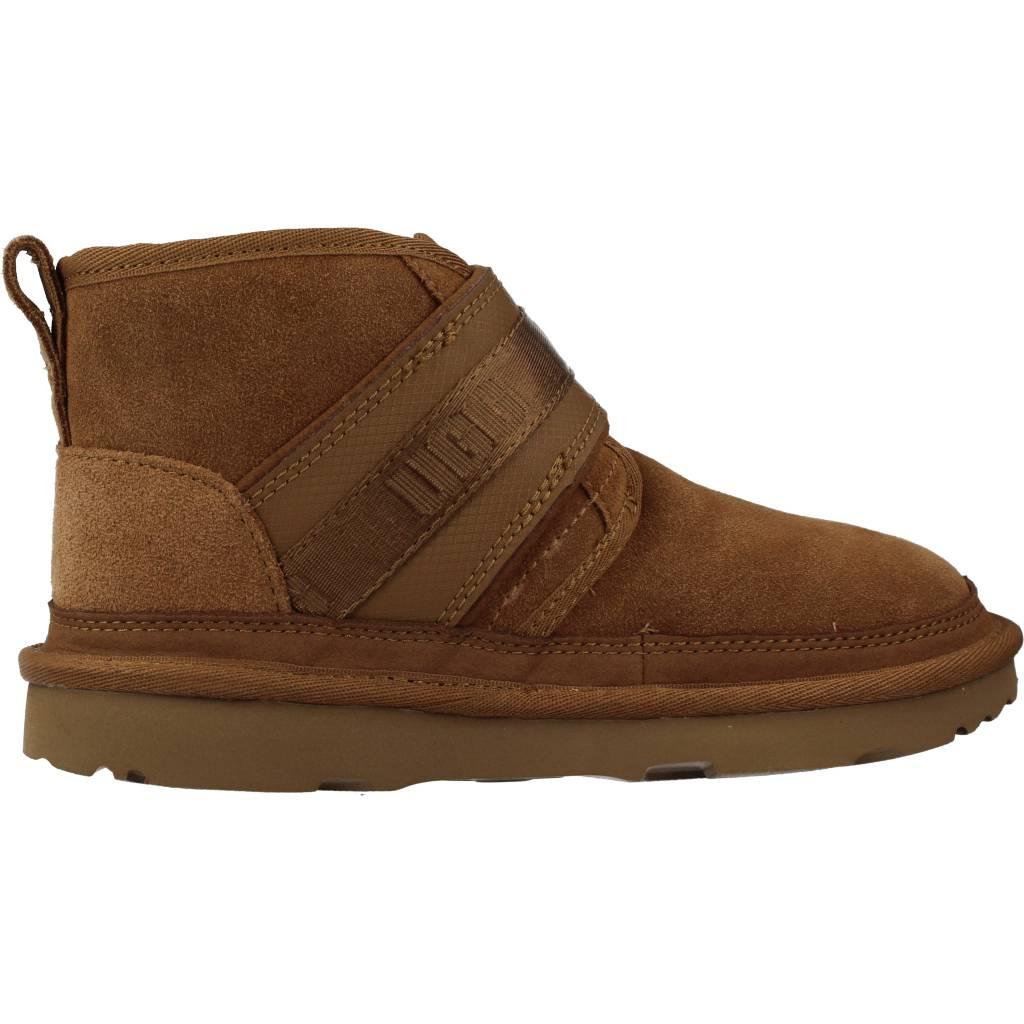 UGG NEUMEL SNAPBACK en color MARRON (4)