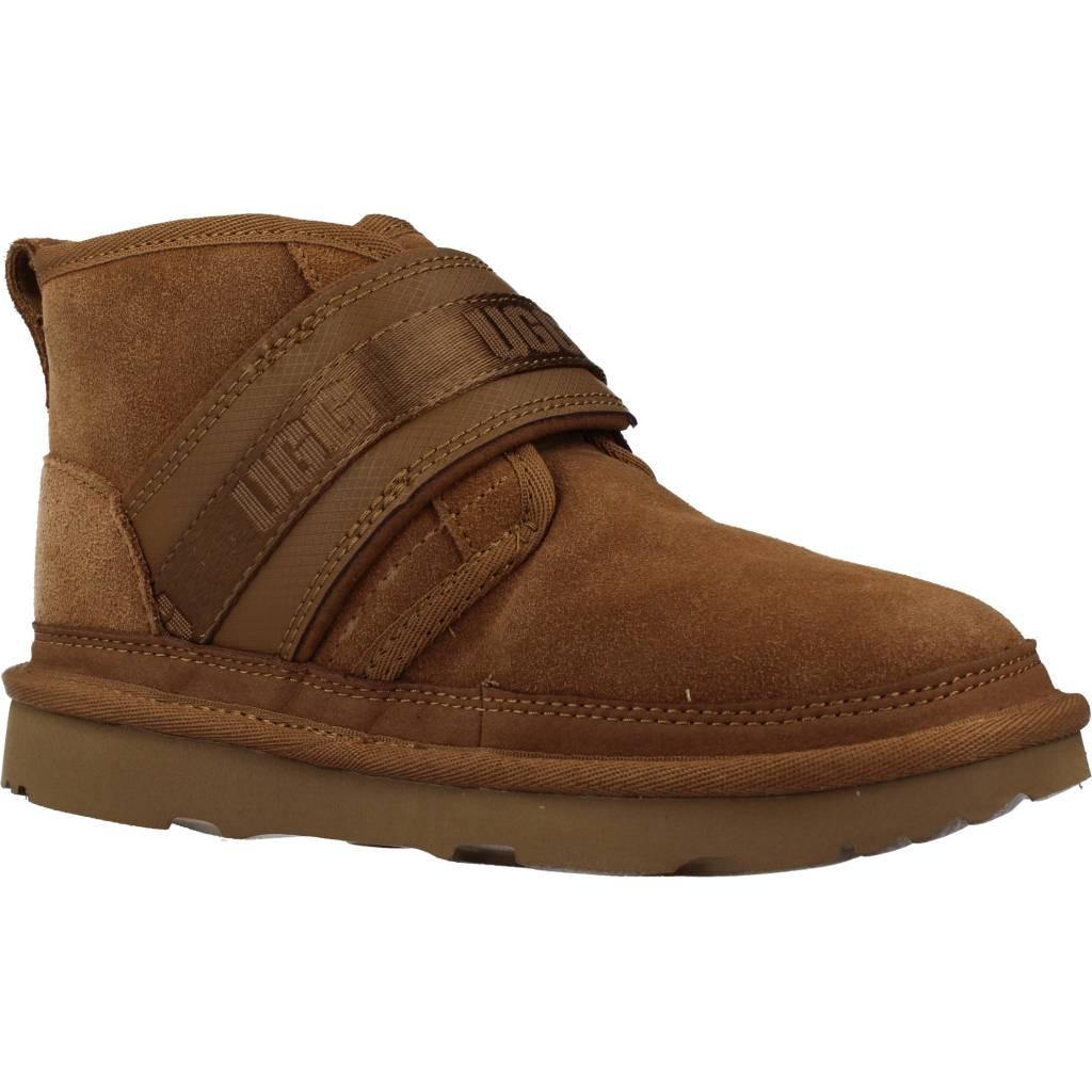 UGG NEUMEL SNAPBACK en color MARRON (5)