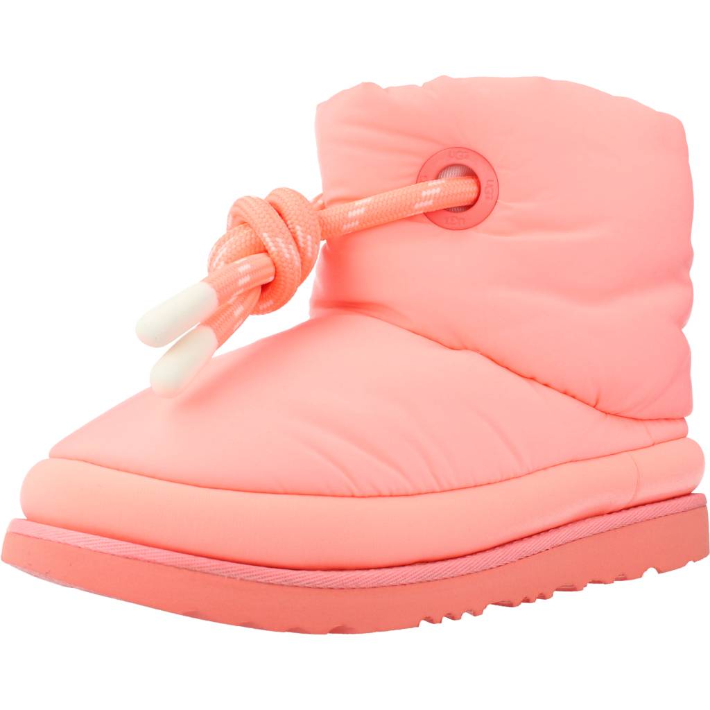 UGG CLASSIC MAXI SHORT en color ROSA (1)