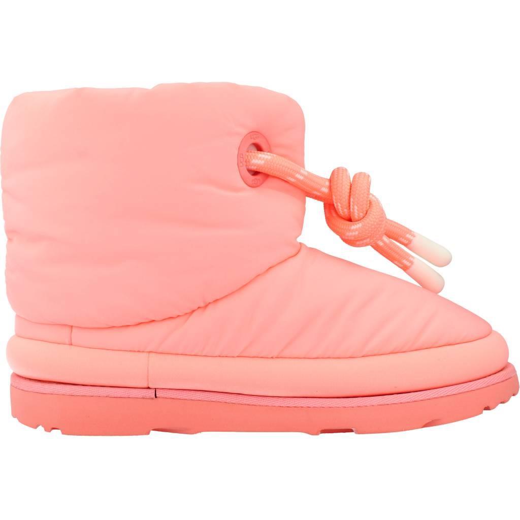 UGG CLASSIC MAXI SHORT en color ROSA (4)