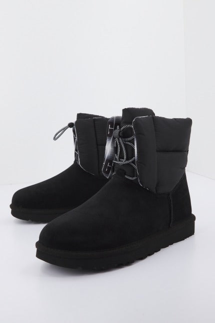 UGG W CLASSIC MAXI TOGGLE en color NEGRO (1)
