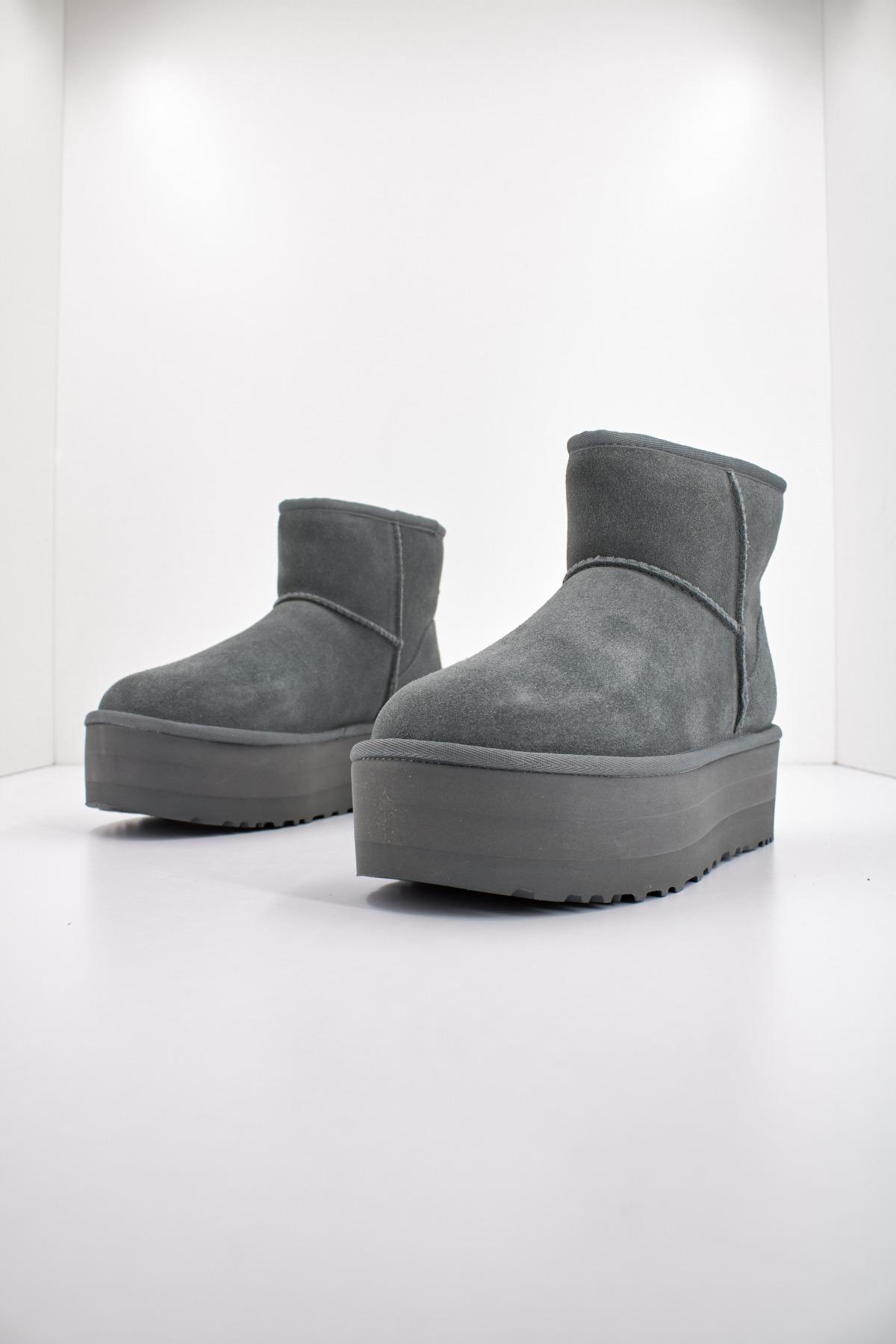 UGG W CLASSIC MINI PLATFORM en color GRIS (2)