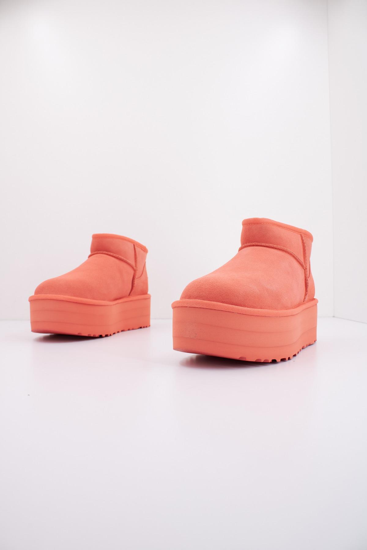UGG CLASSIC ULTRA MINI PLATF en color NARANJA (2)