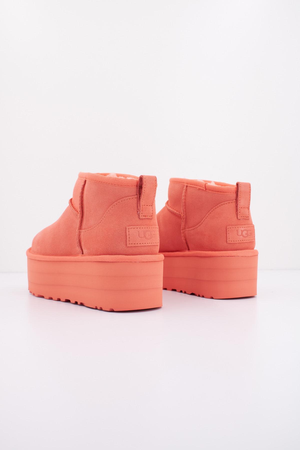 UGG CLASSIC ULTRA MINI PLATF en color NARANJA (3)