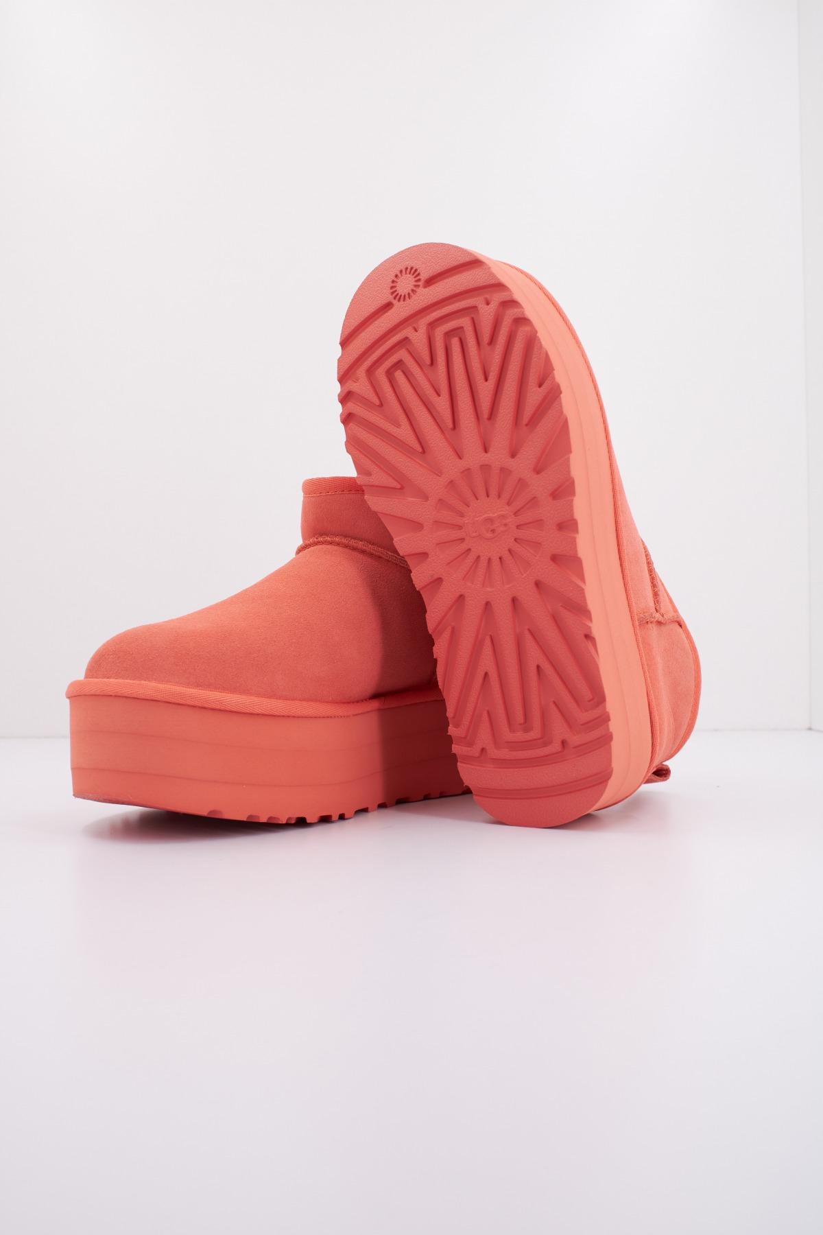UGG W CLASSIC ULTRA MINI PLATF en color NARANJA (4)