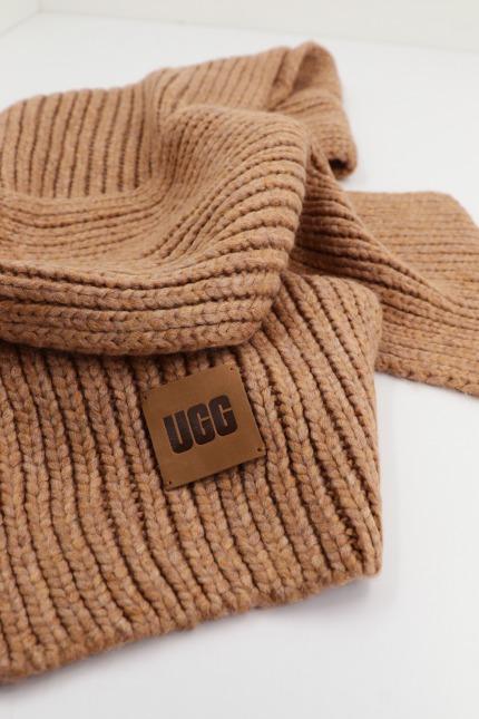 UGG CHUNKY RIB KNIT en color MARRON (4)
