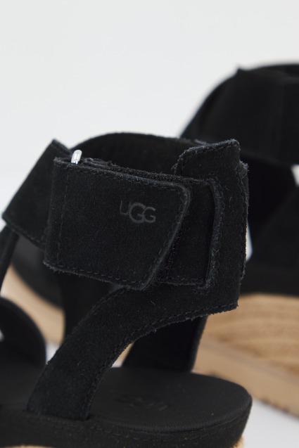 UGG W ILEANA ANKLE en color NEGRO (4)