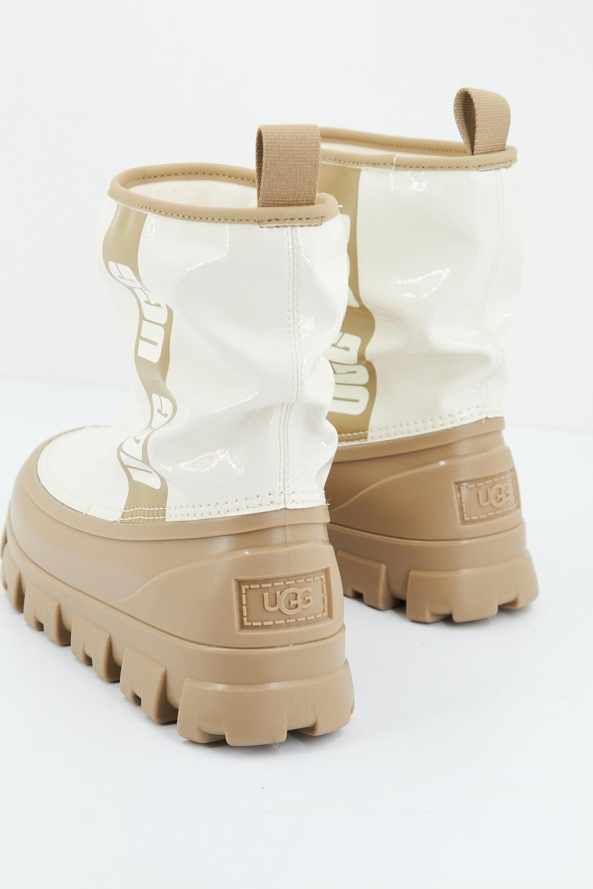UGG W CLASSIC BRELLAH MINI en color BEIS (3)
