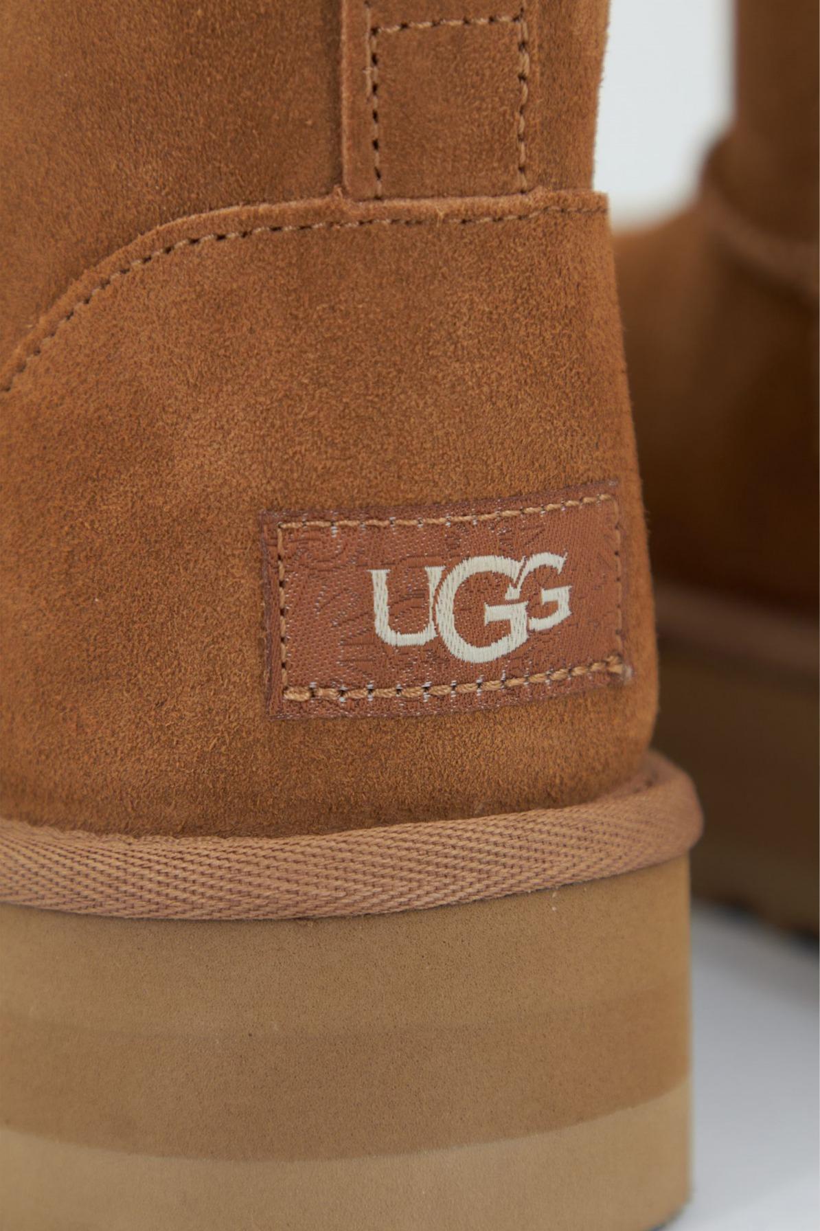UGG CLASSIC MINI PLATFORM en color MARRON CLARO (3)