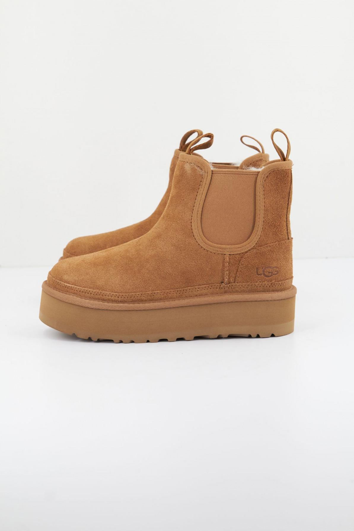 UGG K NEUMEL PLATFORM CHELSEA en color MARRON (1)