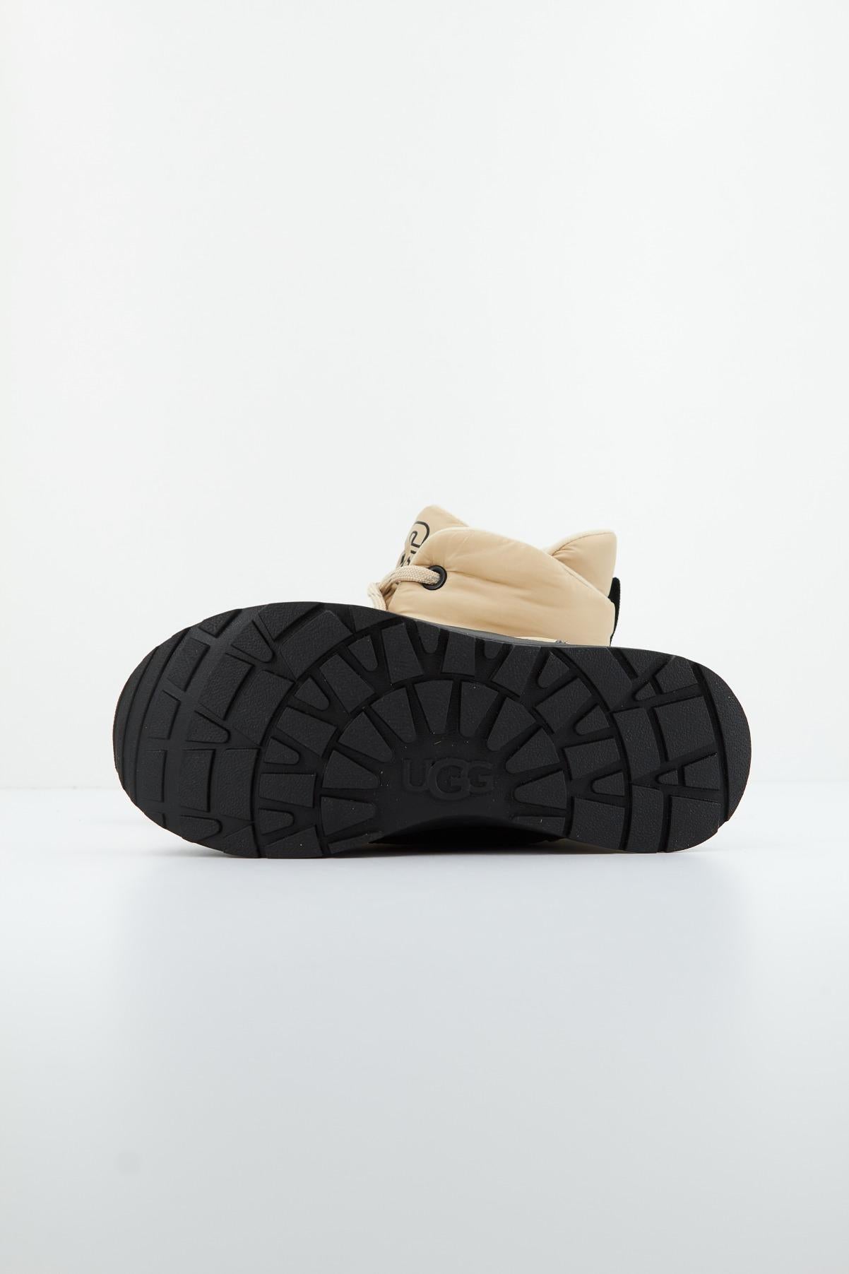 UGG K YOSE PUFFER LACE en color MARRON (4)