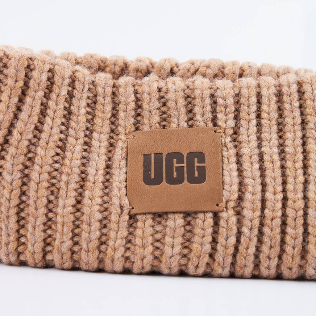 UGG W CHUNKY RIBBED HEADBAND en color MARRON (6)