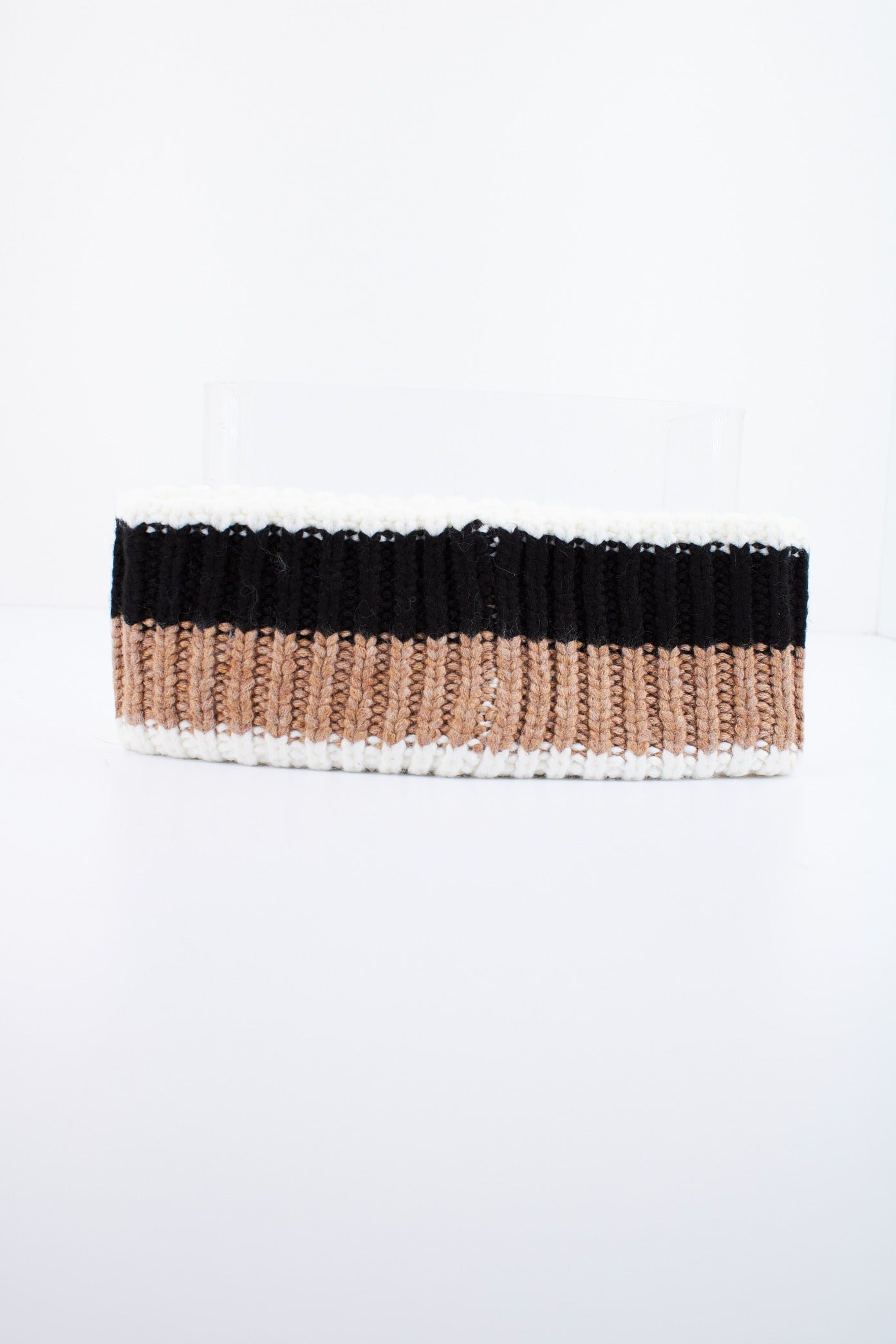 UGG W CHUNKY RIBBED HEADBAND en color NEGRO (1)