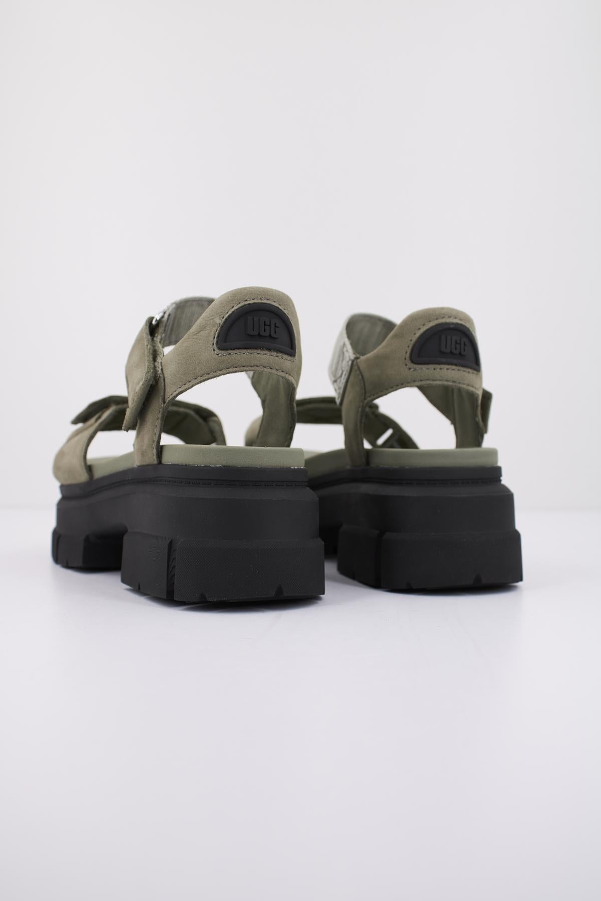 UGG W ASHTON ANKLE en color VERDE (3)