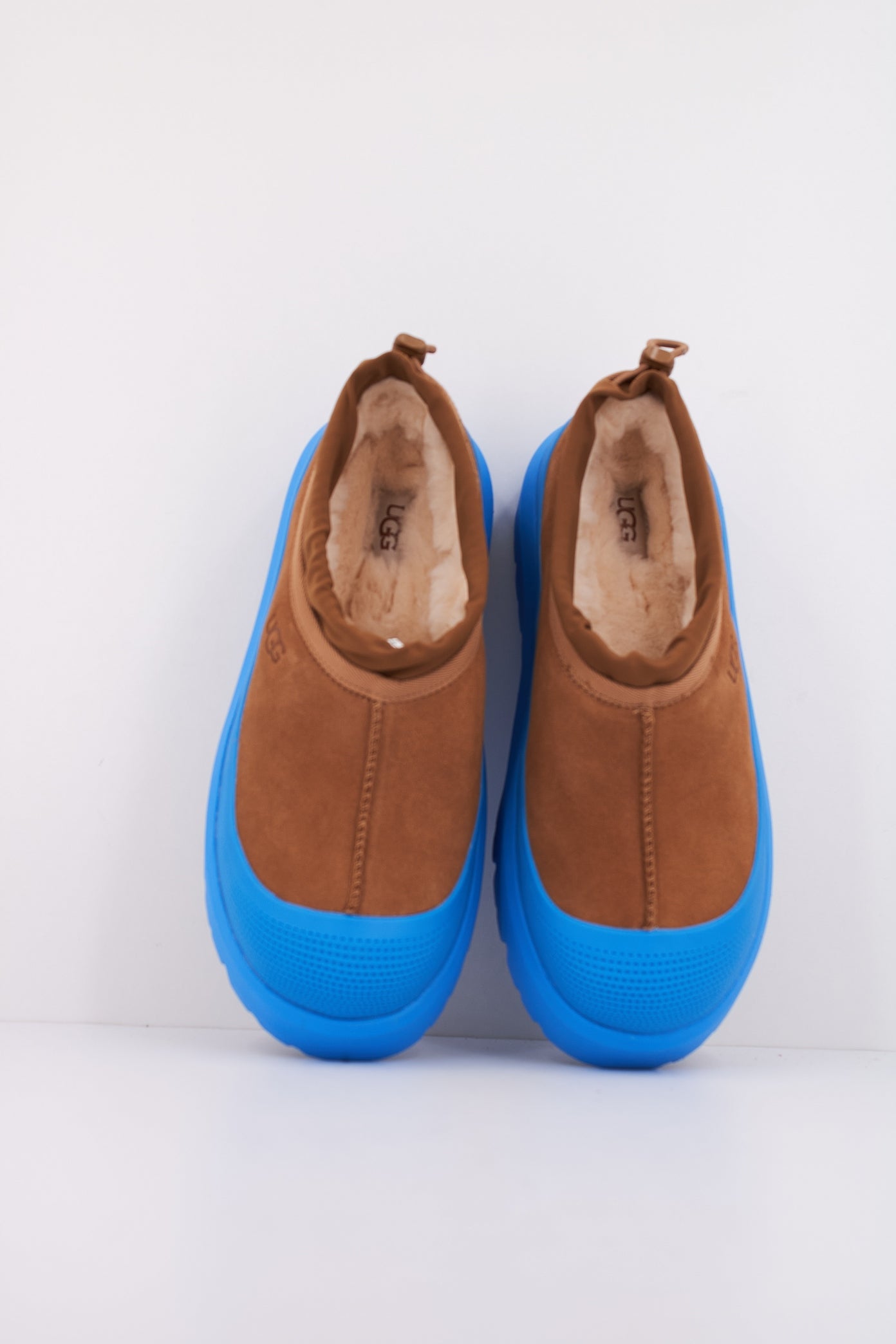 UGG M TASMAN WEATHER HYBRID en color MARRON (3)