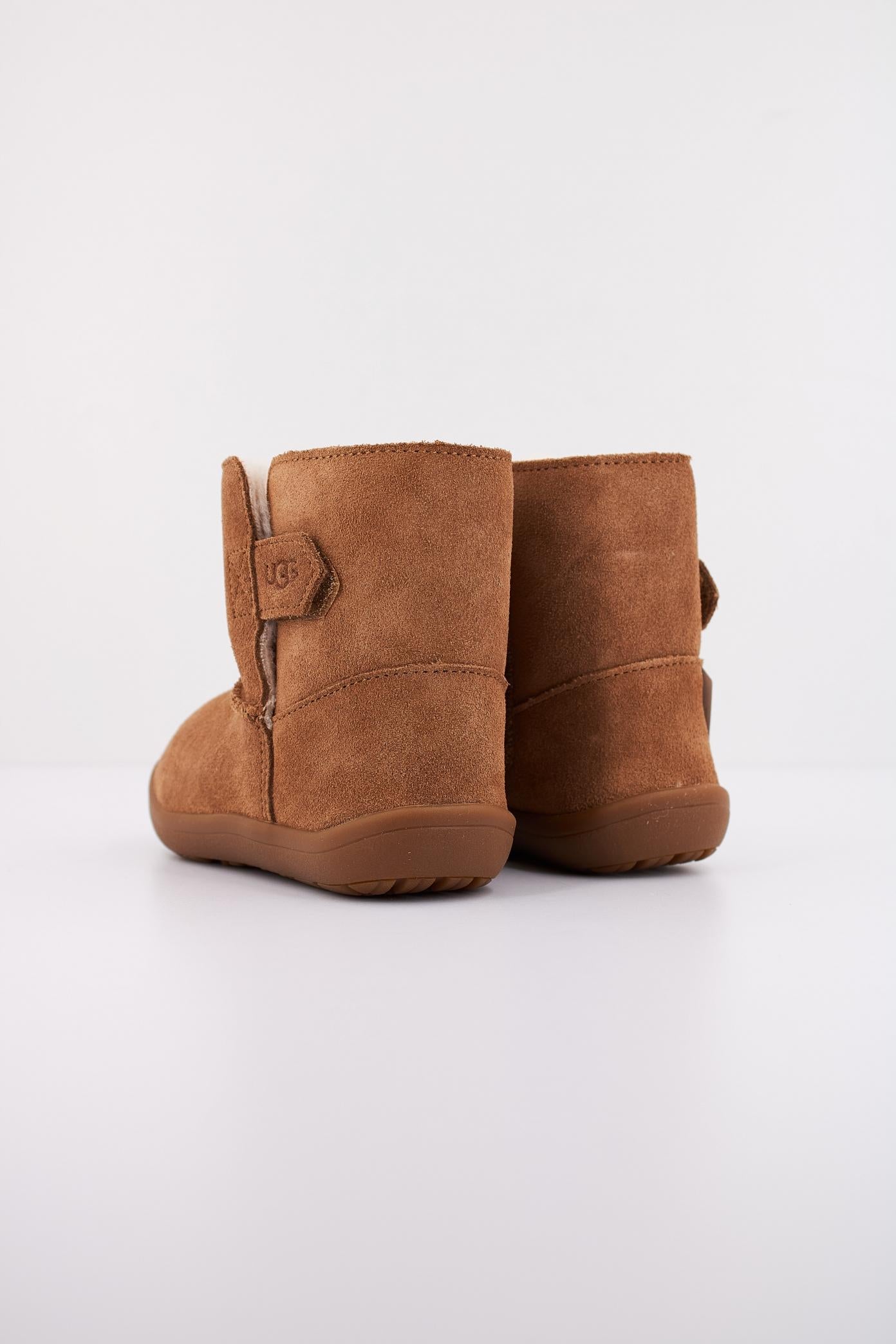 UGG KEELAN II en color MARRON (4)