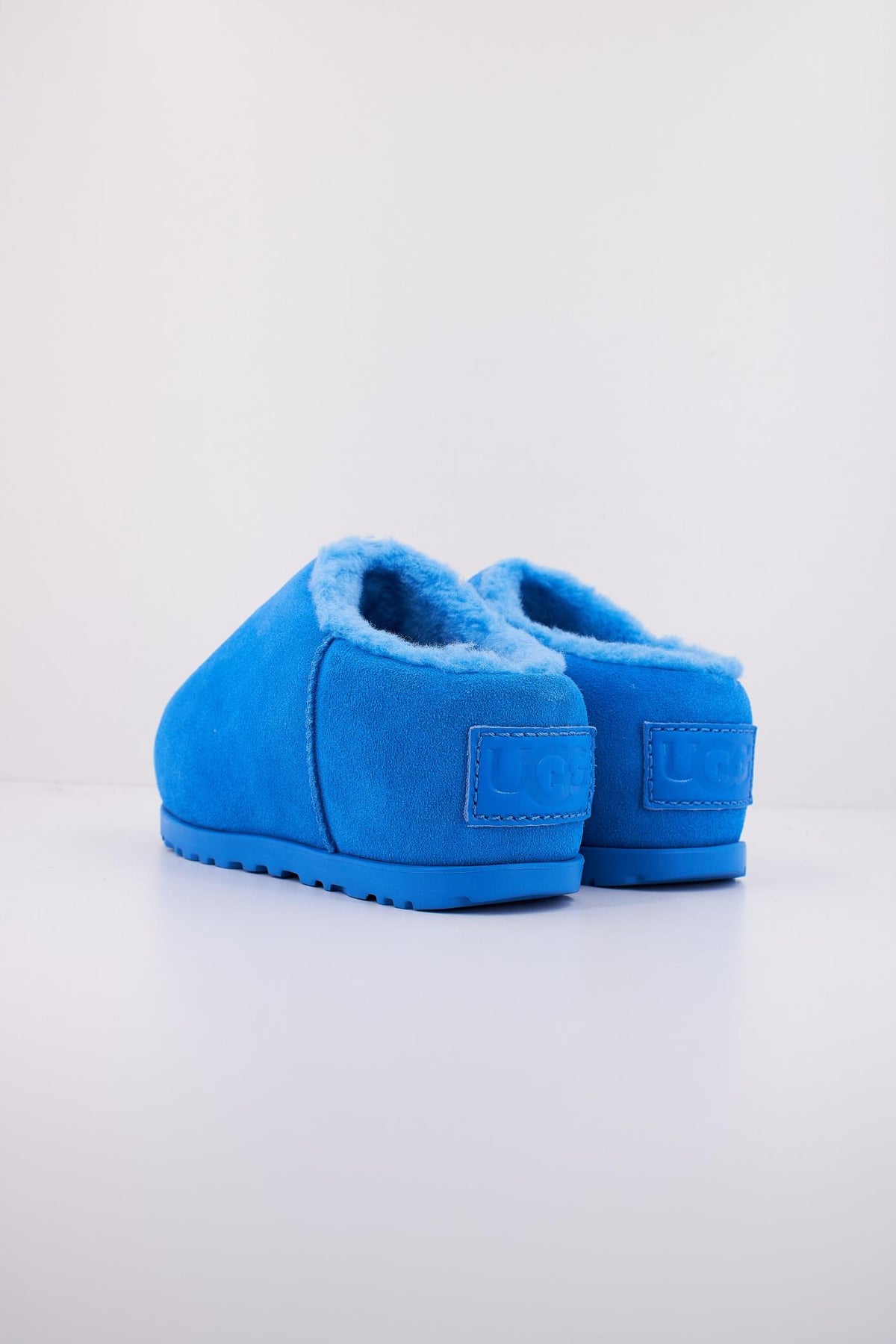 UGG W PUMPED SLIDE en color AZUL (4)