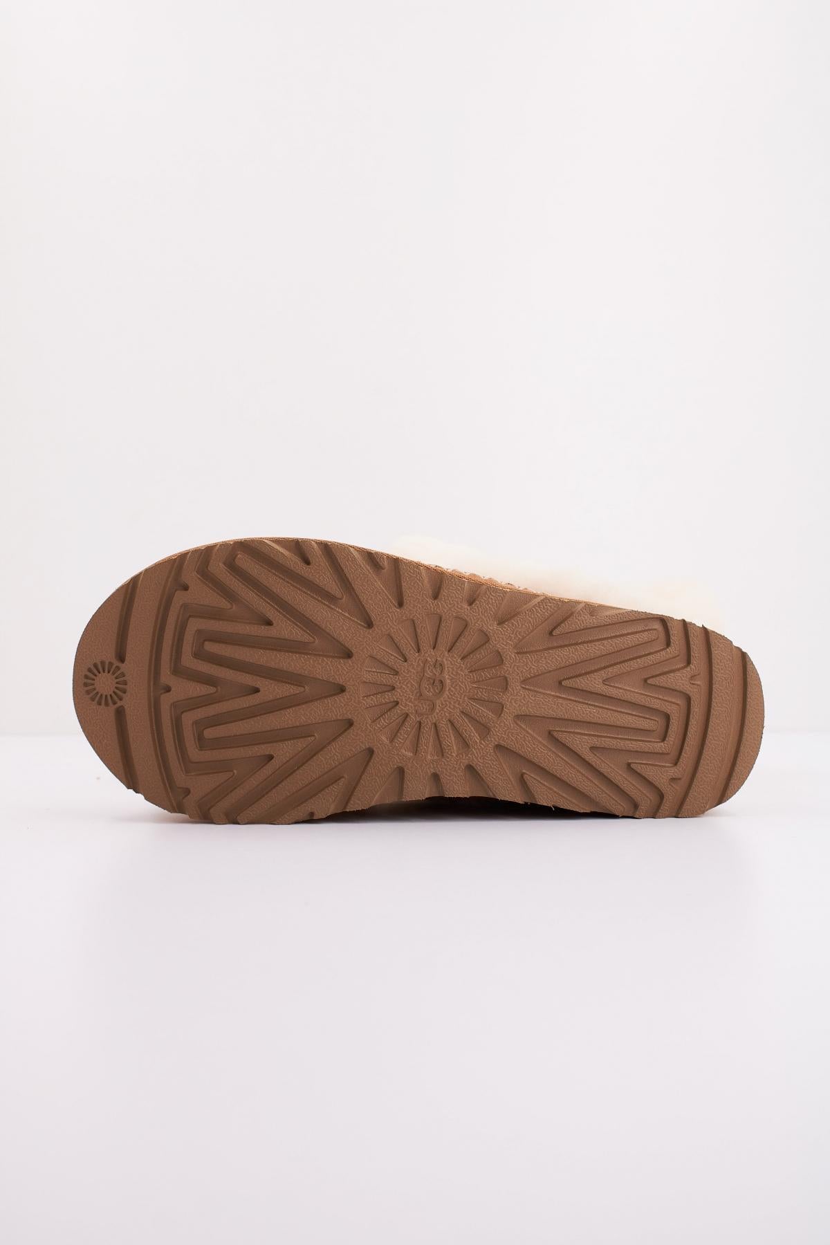 UGG W TASMAN ALPINE en color MARRON (5)