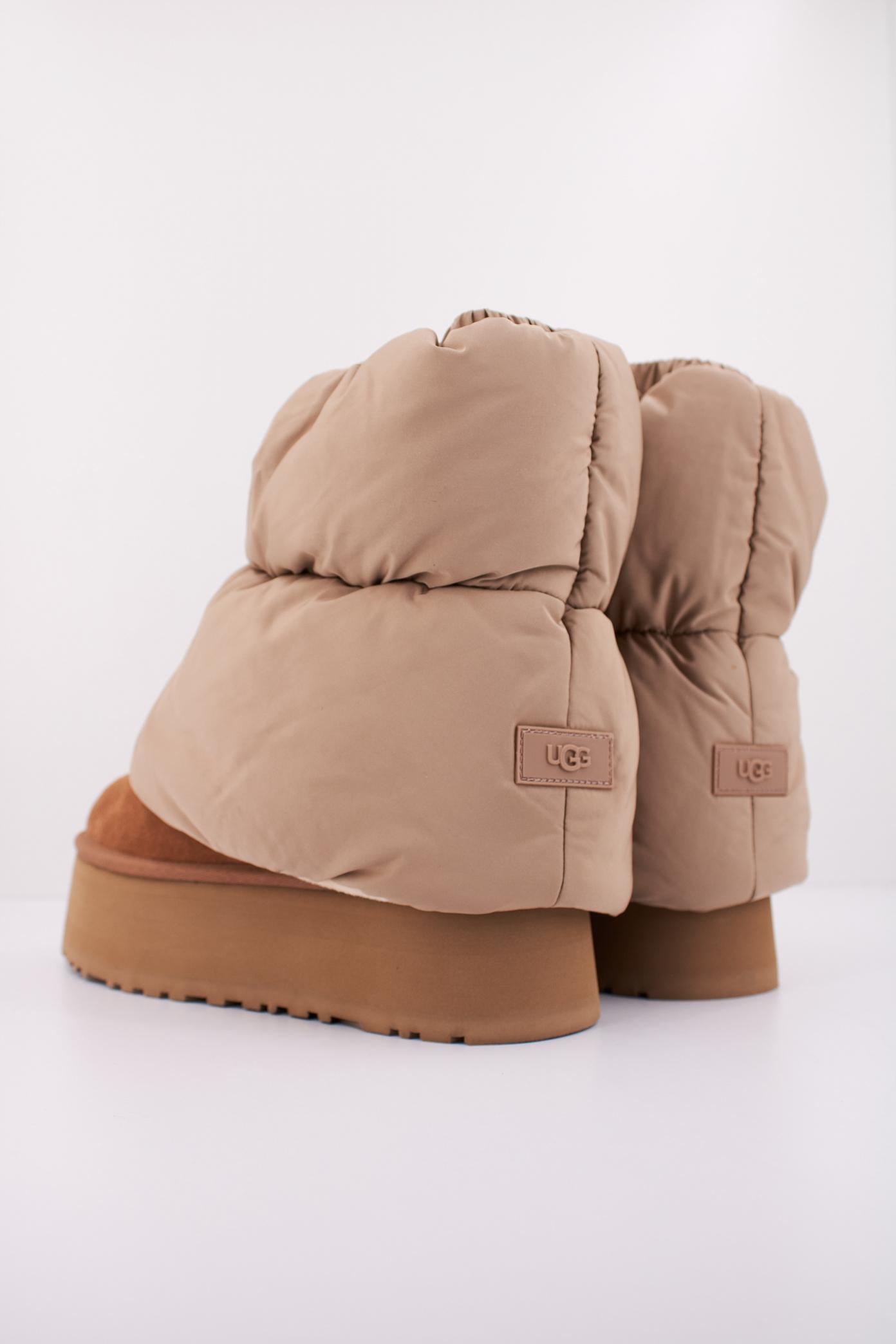 UGG W CLASSIC MINI DIPPER PUFF en color MARRON (4)