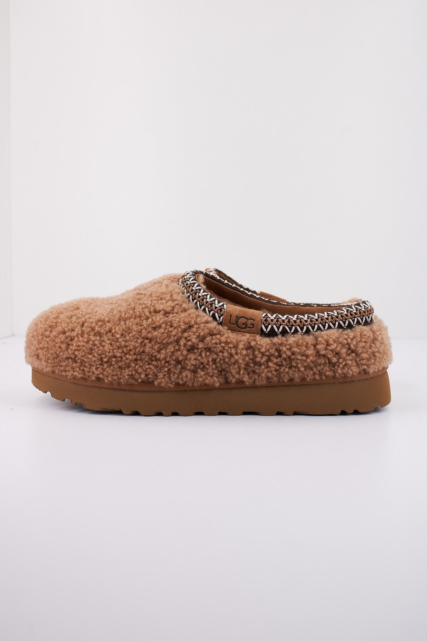 UGG W TASMAN MAXI CURLY en color MARRON (1)