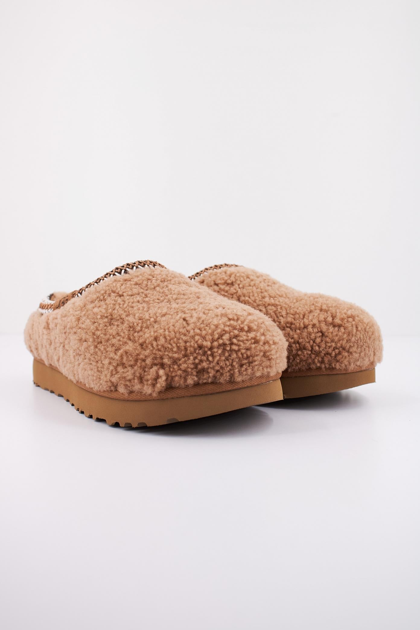 UGG W TASMAN MAXI CURLY en color MARRON (2)