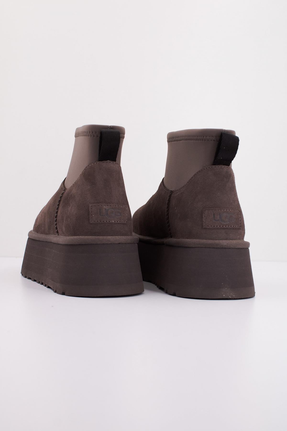 UGG CLASSIC MINI DIPPER en color GRIS (4)