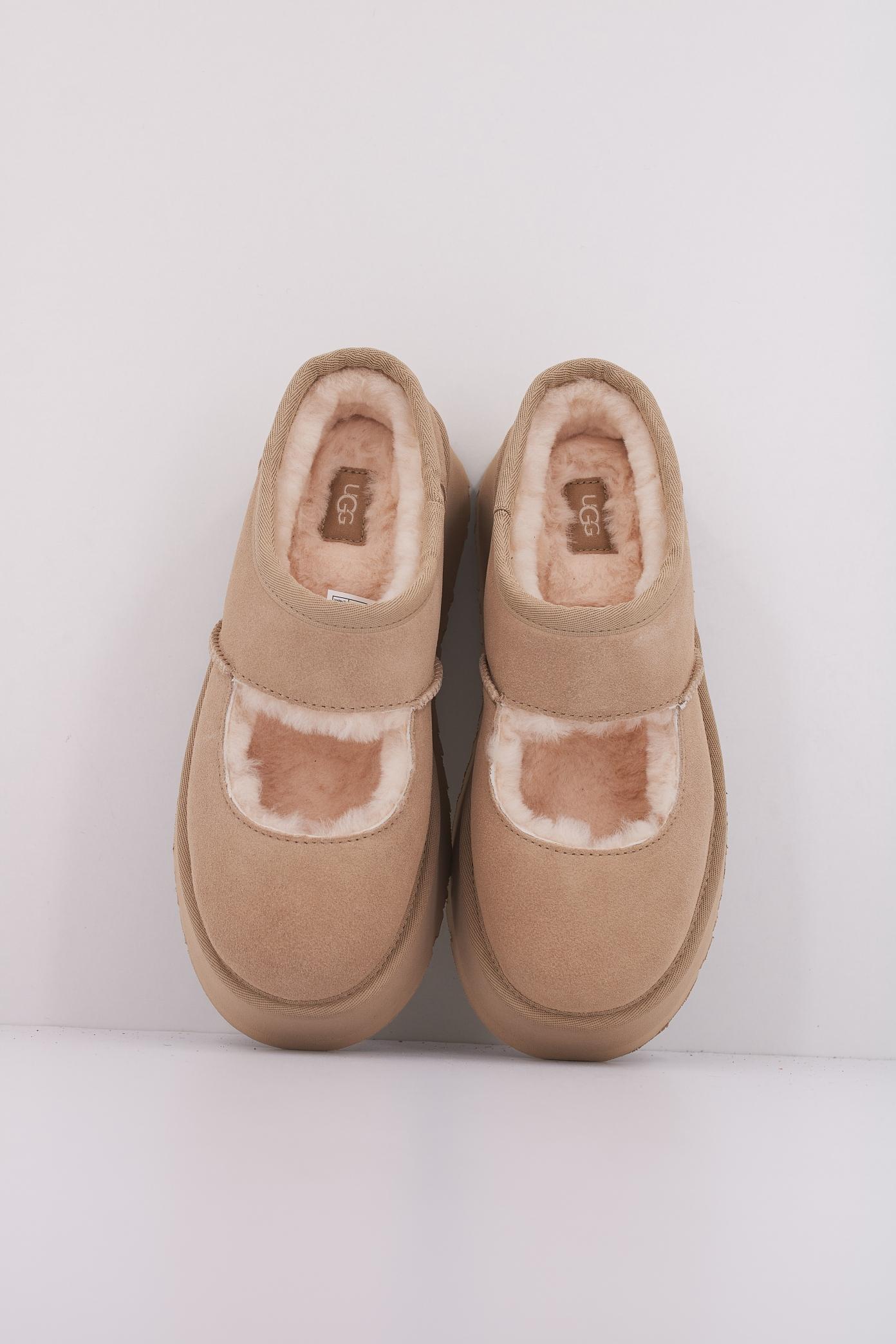 UGG W BEA MARY JANE en color MARRON CLARO (3)